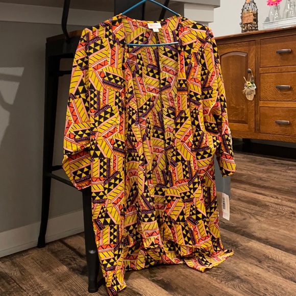 NWT Lularoe Lindsay Kimono